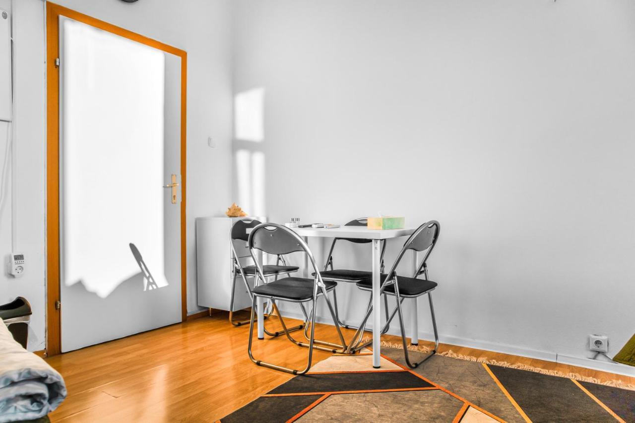 Joyful 2br Apt. @ Millenium Tower And The Danube Viena