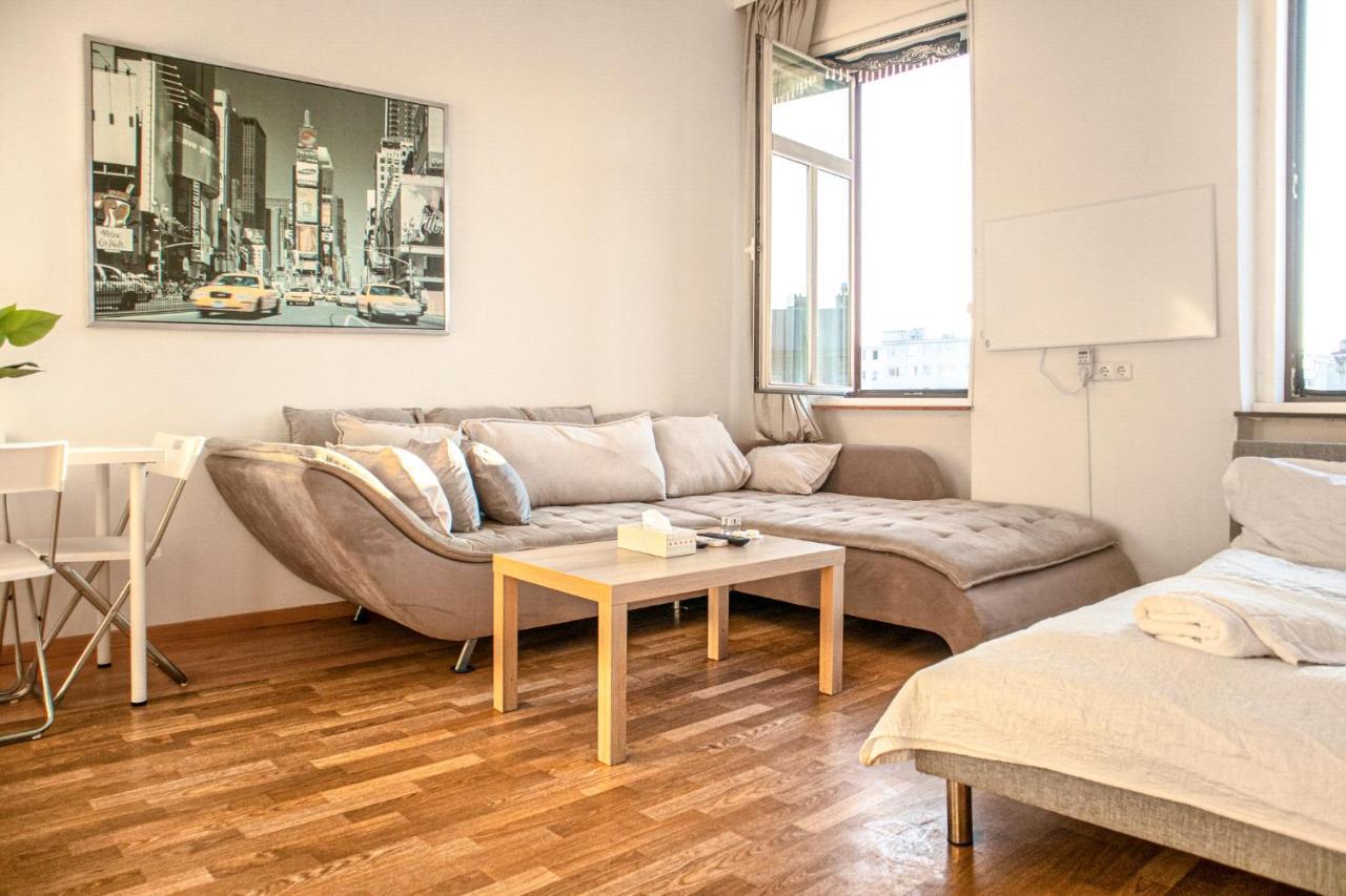 Joyful 2br Apt. @ Millenium Tower And The Danube Apartament *